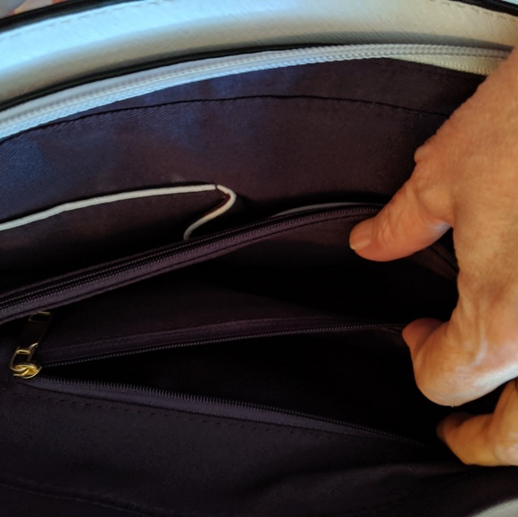 Animal Rescue Handbag - Picture 5 of 7